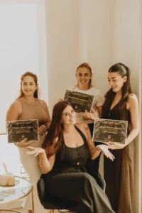 Certificado del curso de extensiones de pestañas en Cádiz